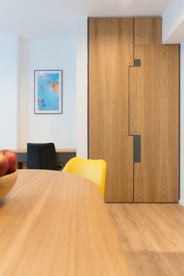 Arbans Elegant Apartment In The City Center Bucharest Exterior photo